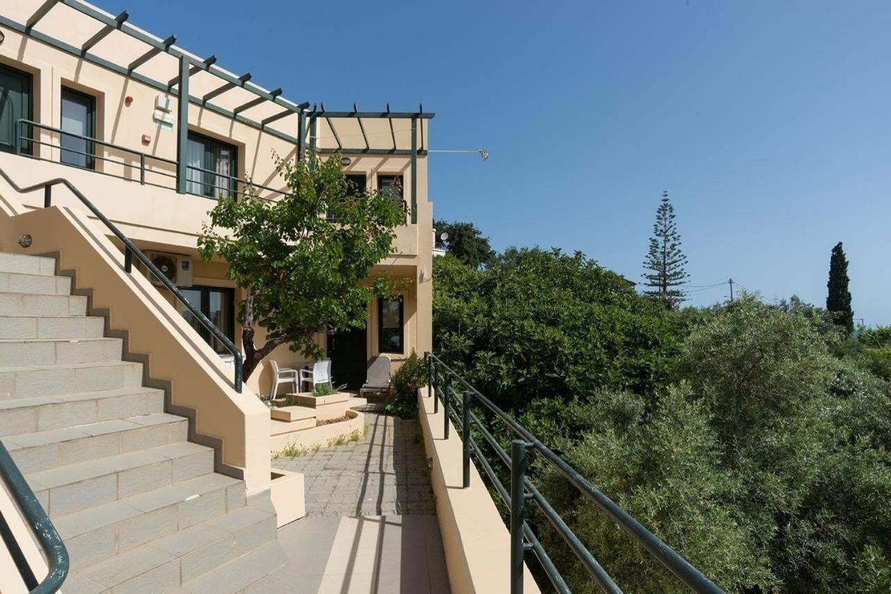 Rainbow Hotel Apartments Chania  Buitenkant foto