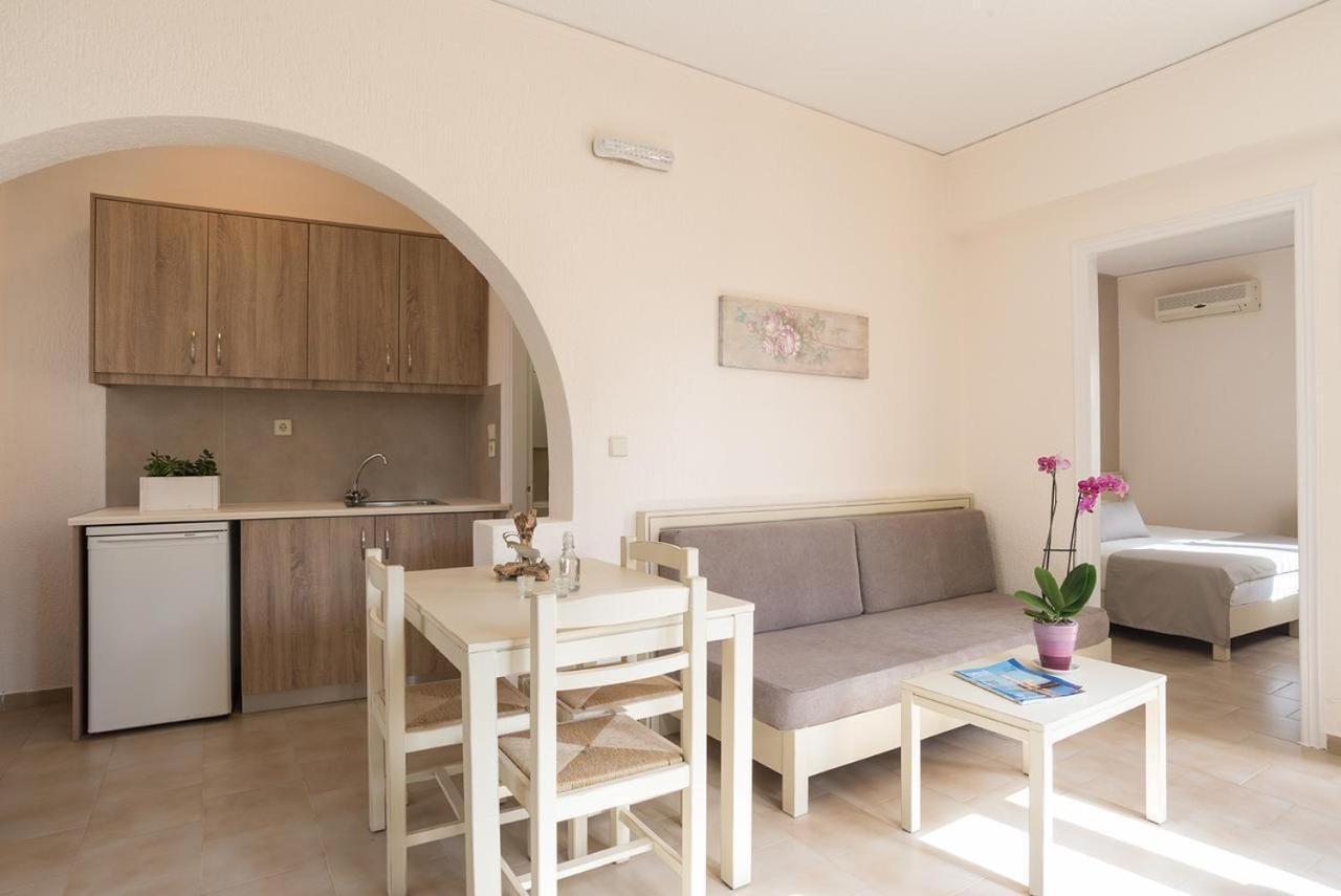 Rainbow Hotel Apartments Chania  Buitenkant foto
